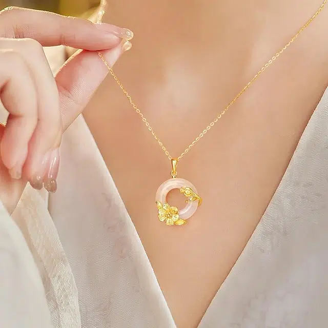 【花开富贵】中国黄金 珍·尚银 芙蓉平安扣 新中式好运连连招财纳福礼盒装 小众轻奢质感 盛放 妈妈 顺利美满 女友 礼盒装 玉髓 项链 女款