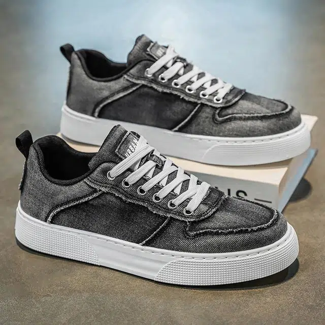 URBAN AUTHENTIC