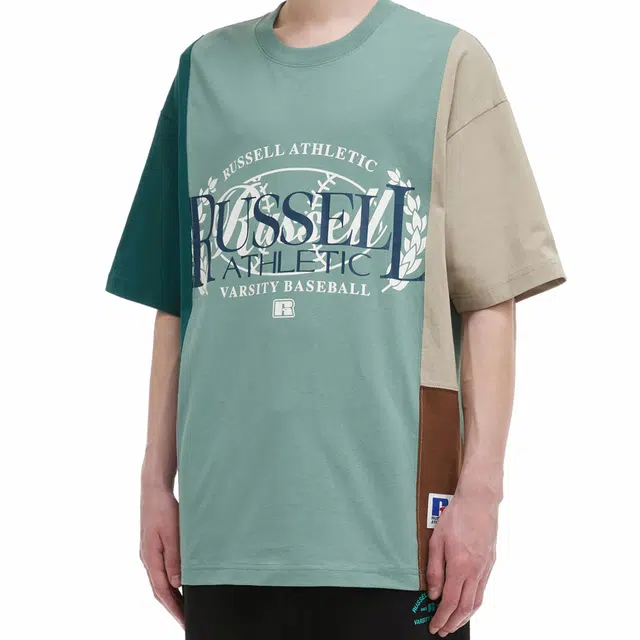Russell Athletic T