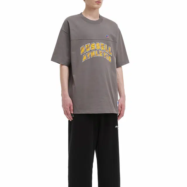 Russell Athletic T