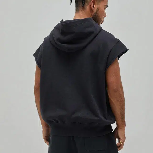 UNDEFEATED SS25 Logo