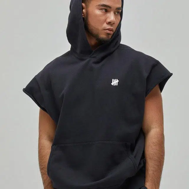 UNDEFEATED SS25 Logo