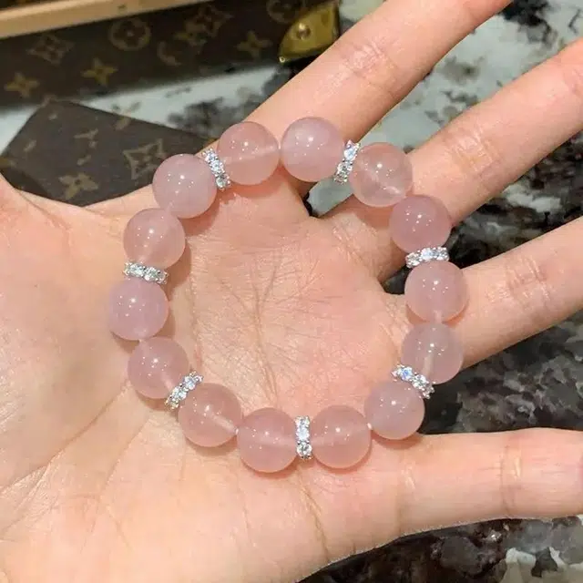 雅生珠宝 荔枝冻甜美气质可爱 轻奢小众百搭高级感 梦幻粉招桃花早日脱单 招人缘运 能量磁场 好运天然 粉水晶 手串 女款