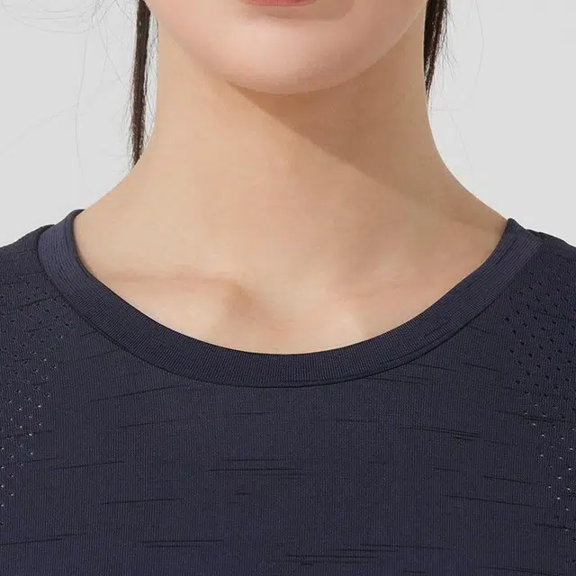 Under Armour T