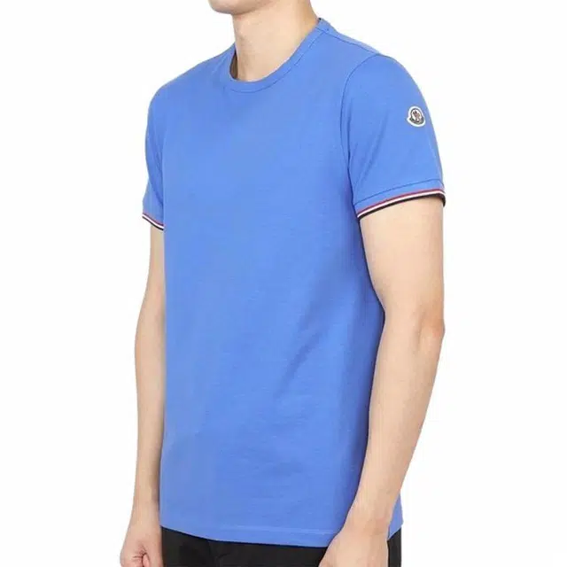 Moncler T