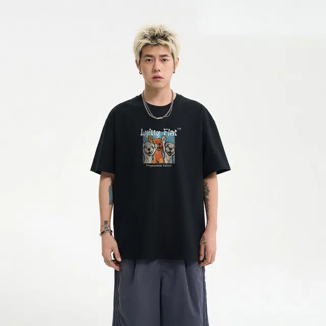 xMFPFx "Lying Flat"T