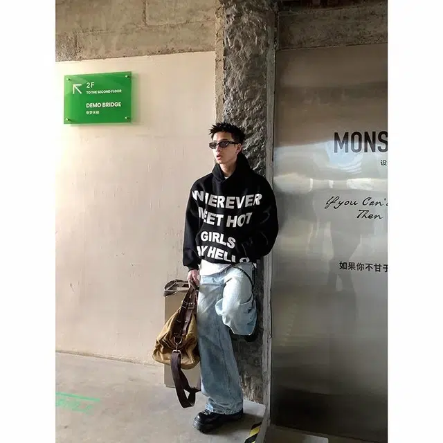大白鲨 复古重磅撞色字母印花连帽卫衣 男女同款