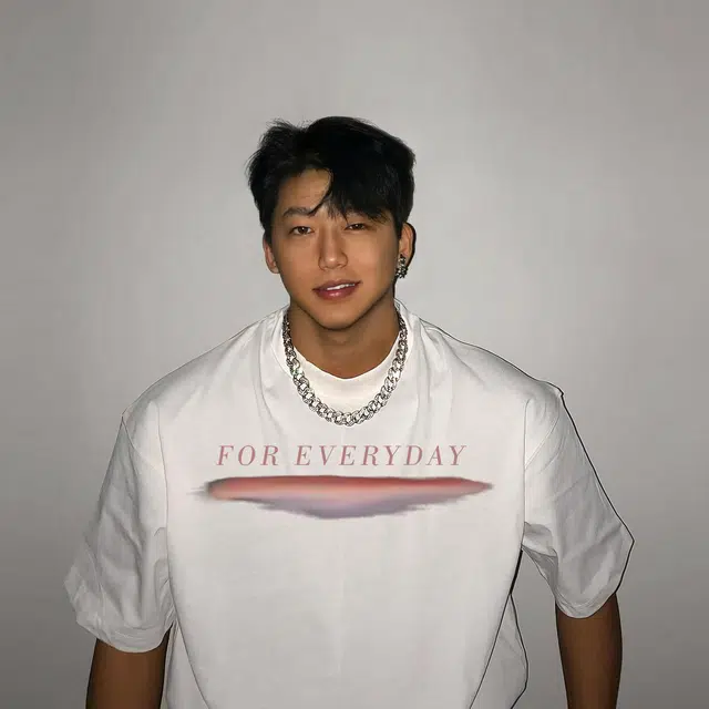 HIPHOPPUNKS T