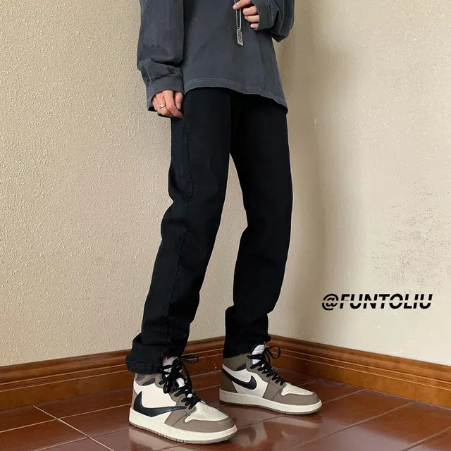 TONYKRZ