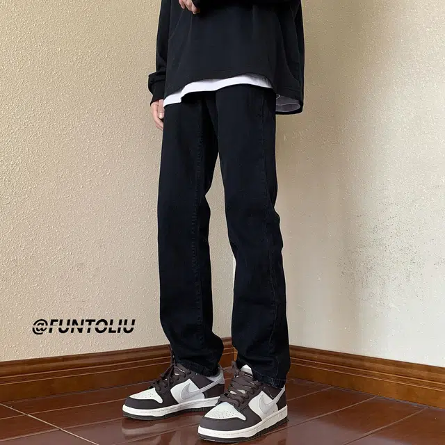 TONYKRZ