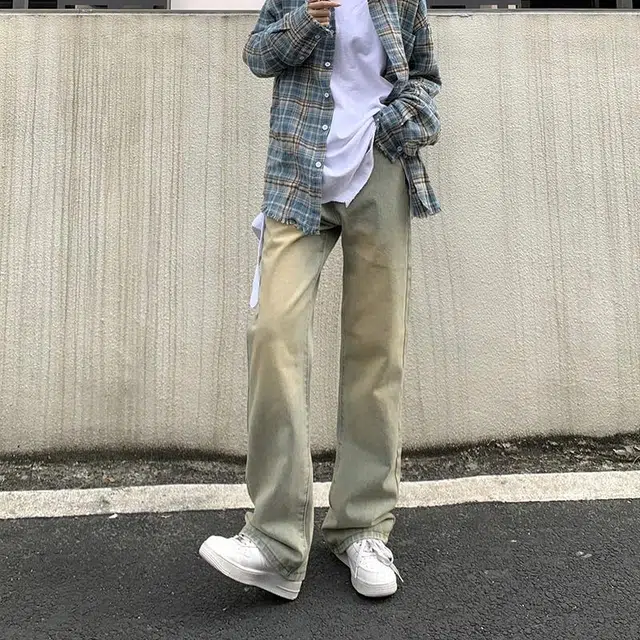 UNthemed Blade Jeans