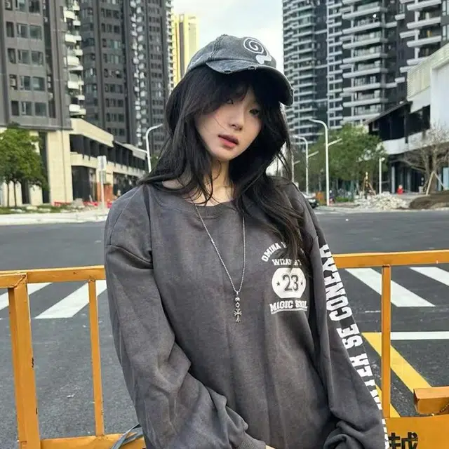 JW
