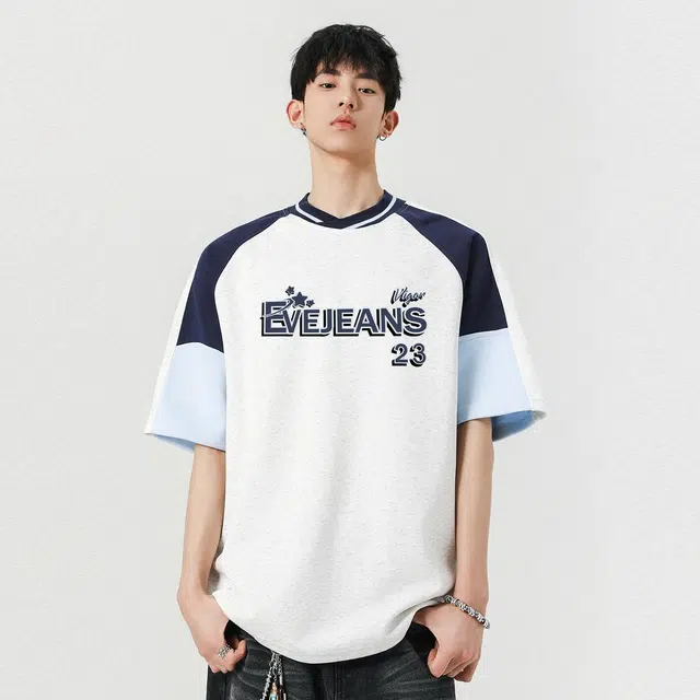 EVE Jeans LogoT