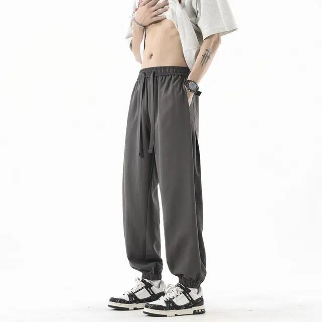 海尔斯 美式潮流运动冰丝阔腿裤夏季薄款纯色宽松系绳束脚休闲裤 男款