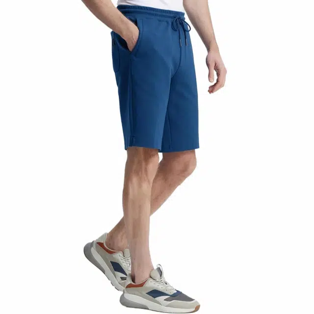 NAUTICA