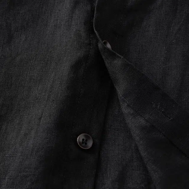 PIERRE CARDIN T