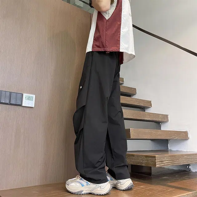 JEANSWEST