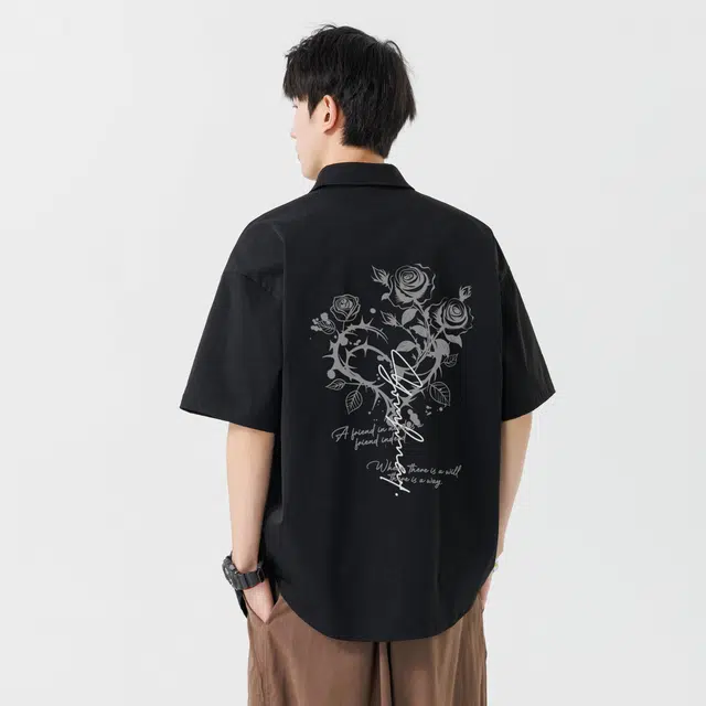 宜而爽 新中式文艺复古玫瑰花卉个性签名字母印花休闲宽松透气百搭舒适翻领经典柔软亲肤抗皱易打理凉感纯棉落肩通勤短袖衬衫 男女同款