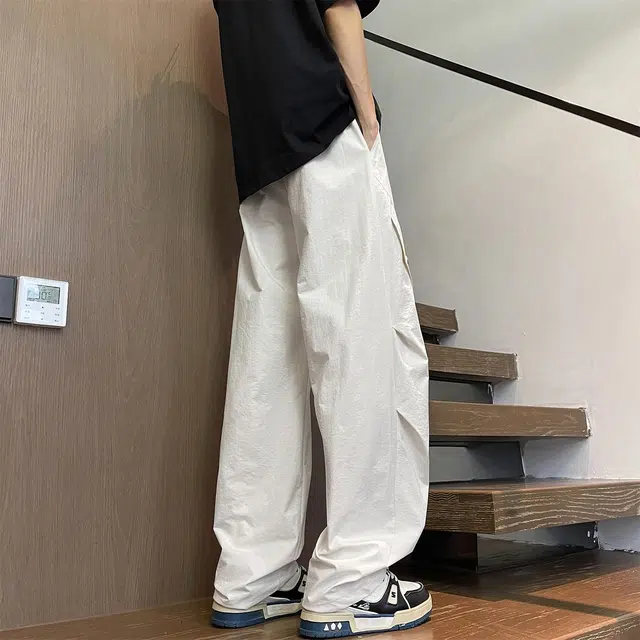 JEANSWEST