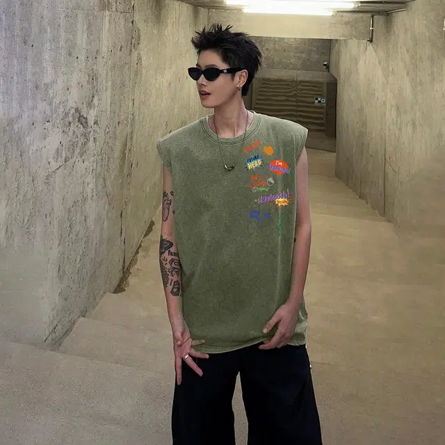 功夫熊猫 美式复古休闲宽松高街创意复古做旧运动健身无袖背心 男女同款