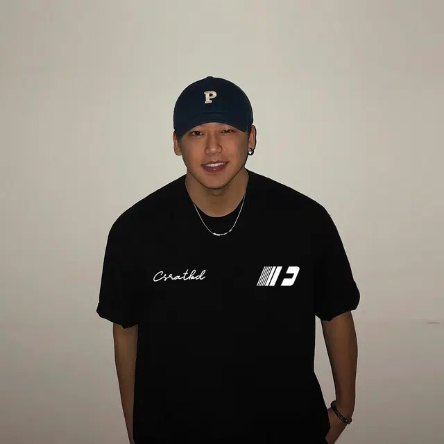 HIPHOPPUNKS T