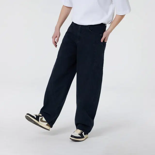 Lee Cooper