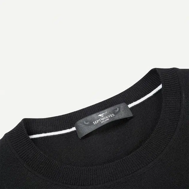 SEPTWOLVES T