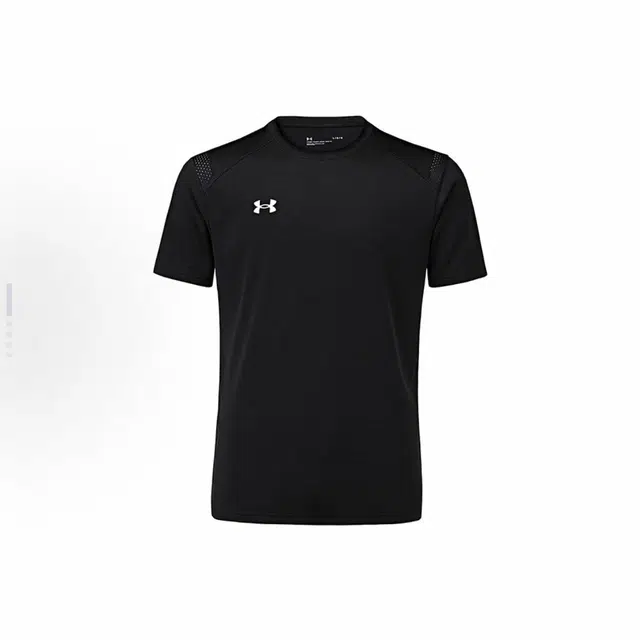 Under Armour T