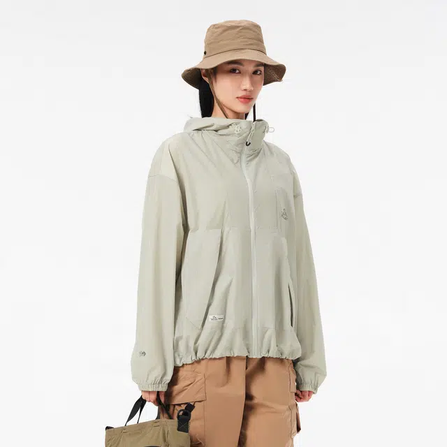 PELLIOT Mountain Series Lightweight Sunscreen Jacket