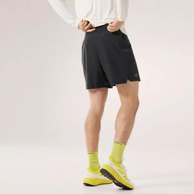 Arcteryx Norvan Short 5" Logo