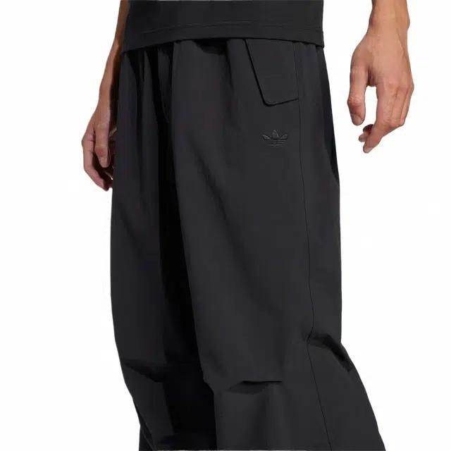 adidas originals Premium Essentials