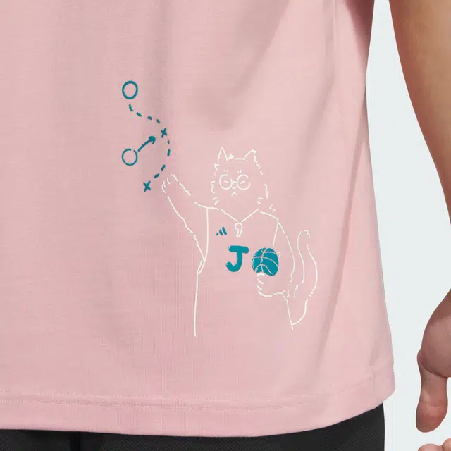 adidas MBTI T