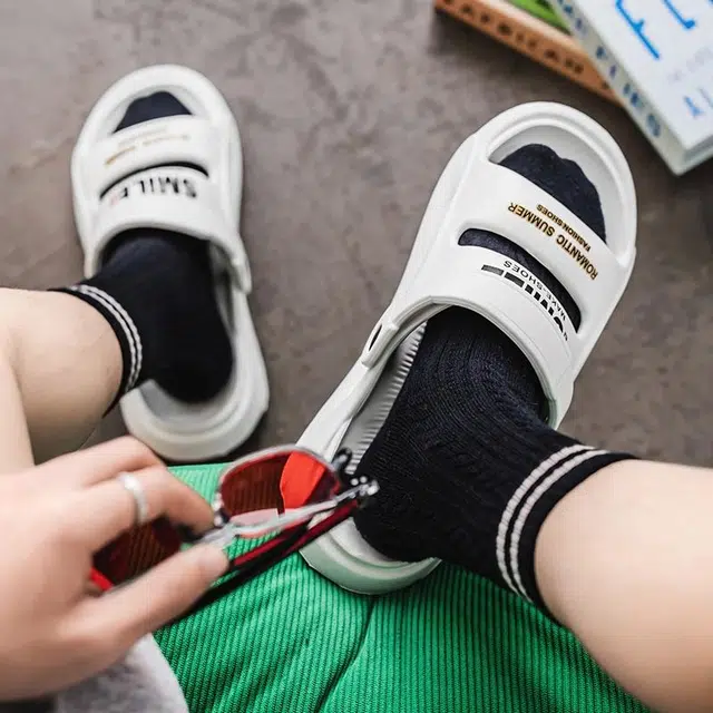 PLAY COBBLER EVA