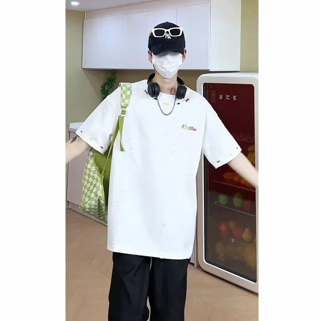 ROSECREED T