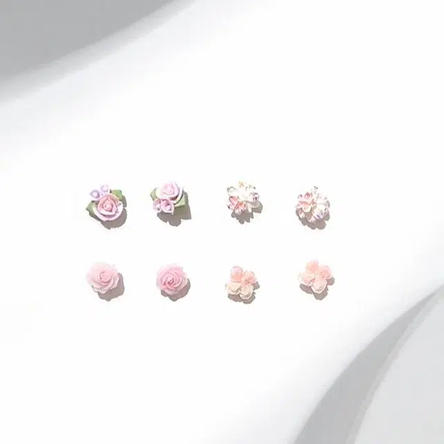 迎百宝 花语 春日浪漫花团锦簇 轻奢百搭设计感繁花似锦套装 一周不重样韩系温柔优雅通勤百搭修饰脸型 耳钉 男女同款情侣款