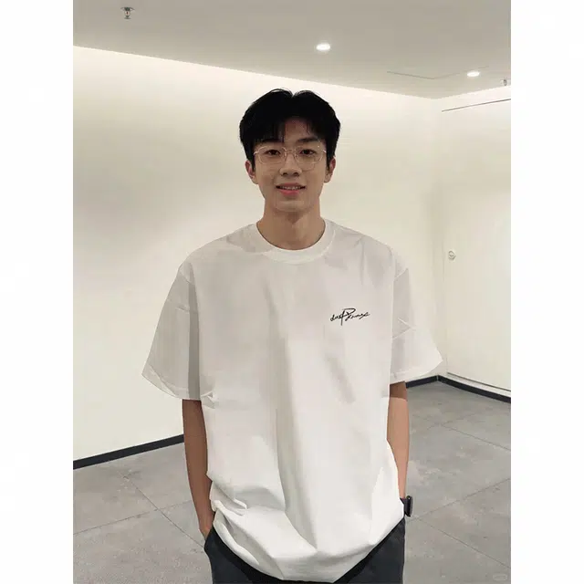 FOREST LIBRARY T