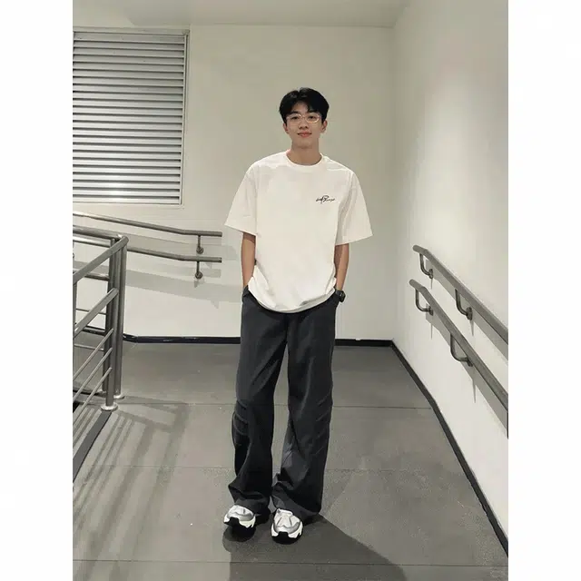 FOREST LIBRARY T