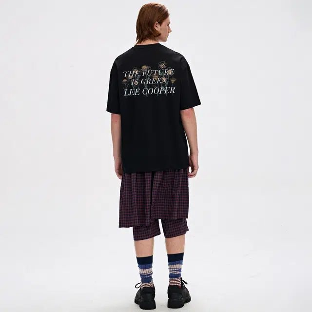 Lee Cooper T