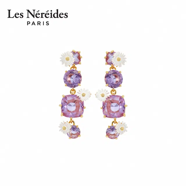LES NEREIDES