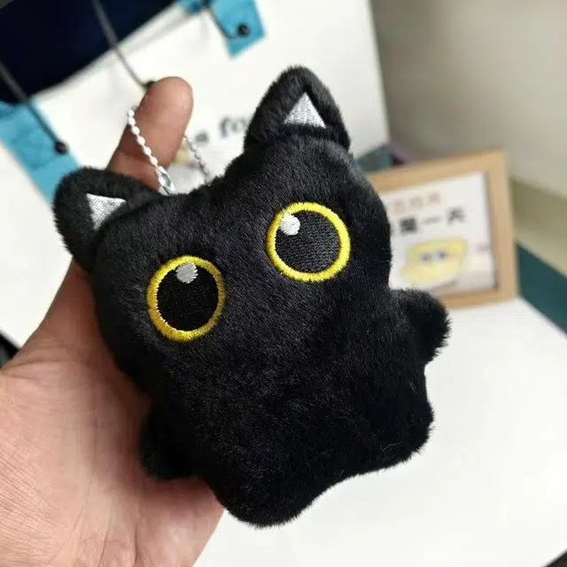 【到手2个】 镯瑾 大眼黑猫咪可爱趣味治愈陪伴搞怪背包  毛绒 挂件 男女同款情侣款