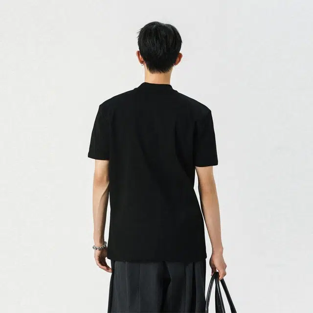 MEIPIN TANG T