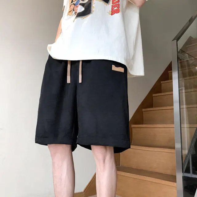 AWAO