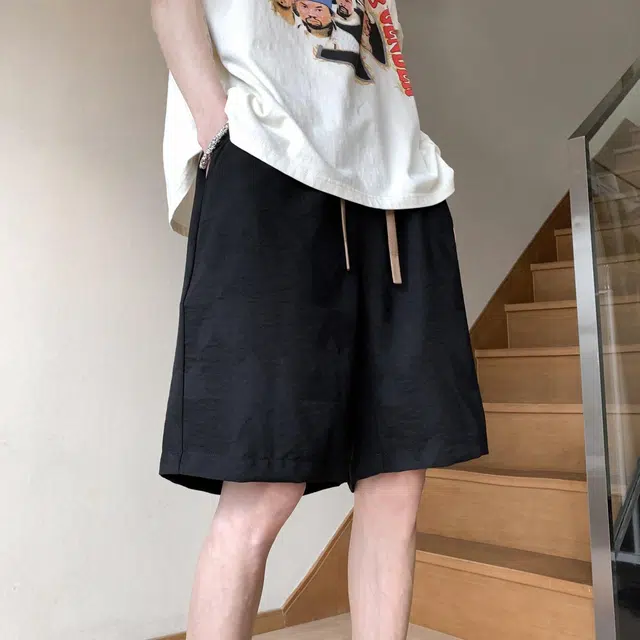 AWAO