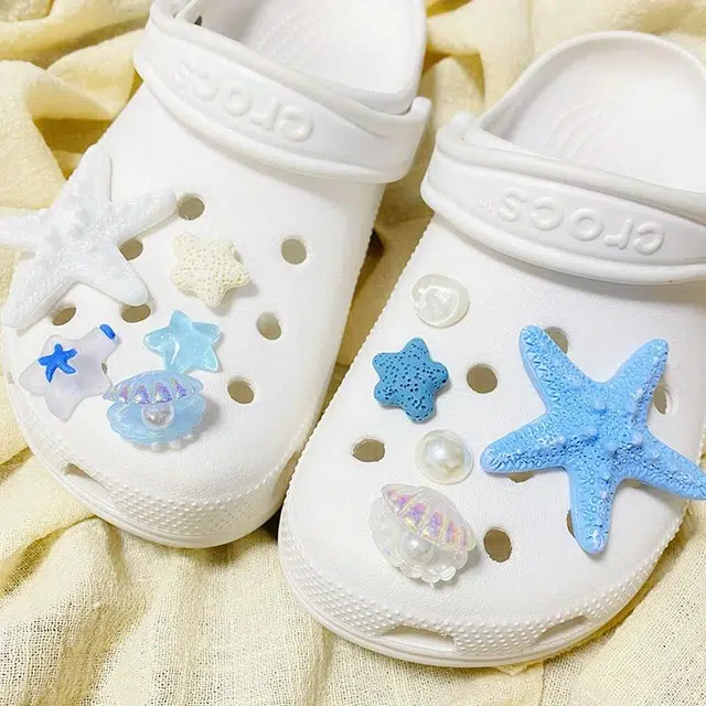 US8ACC CrocsDIY