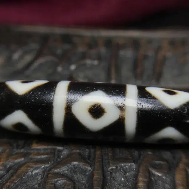 灵运宝 转运招财老矿天珠黑白金刚九眼老矿风化油润包浆老料器磨损到位天然 玛瑙 吊坠 男女同款情侣款