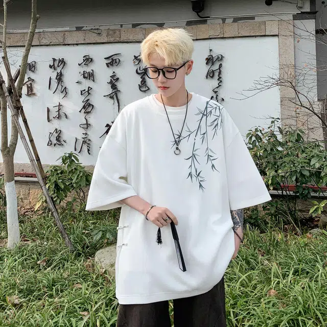 YATSI T
