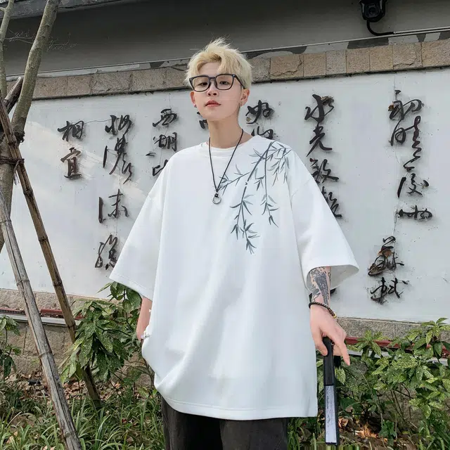 YATSI T