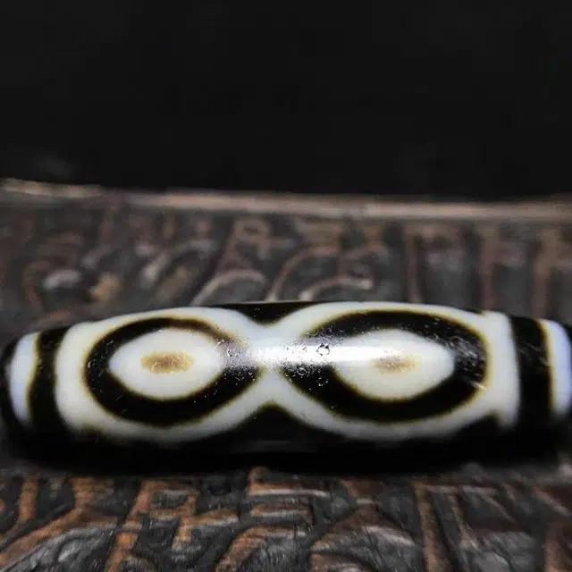灵运宝 #转运招财龙眼六眼天珠黑白皮壳老矿风化油润包浆老料器磨损到位天然 玛瑙 吊坠 男女同款情侣款