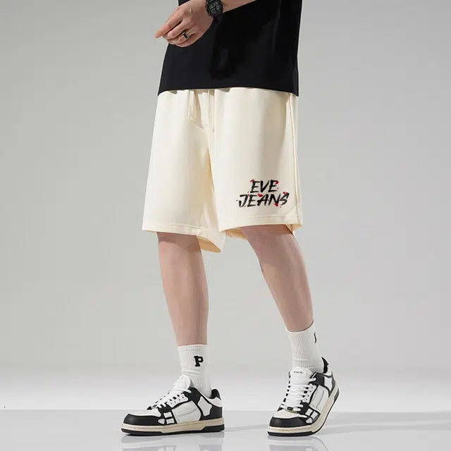 EVE Jeans logo
