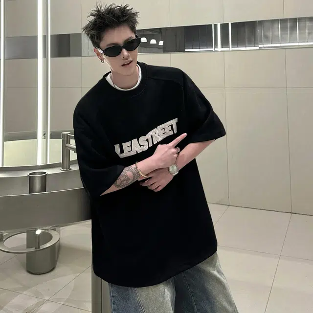 MARK WAFFLE T